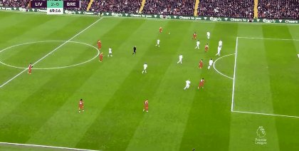 1642347057546061452.gif liv bre 11.gif