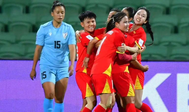 开云体育app-赢球仅1天！中国女足好消息传来，亚足联送助攻，争第1名更容易了